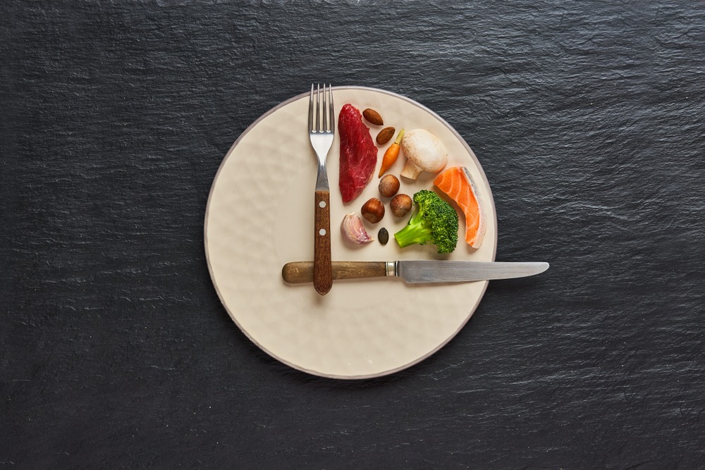 The Gender Divide: How Intermittent Fasting Affects Men and Women Differently thumbnail