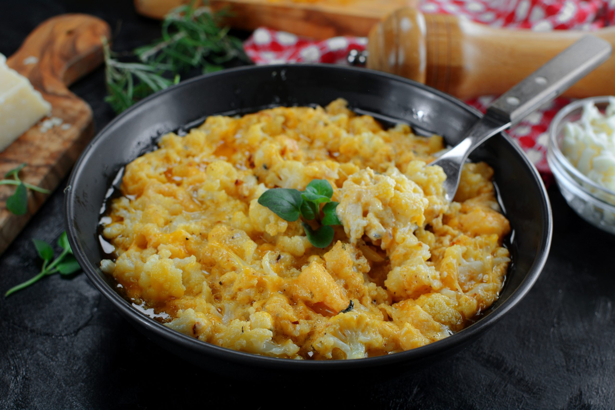 Protein Rich Cauliflower Mac and Cheese Recipe.jpg