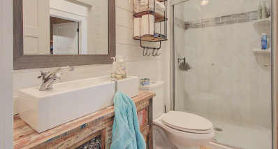 Bath C - Yoga Retreat Double Occupancy