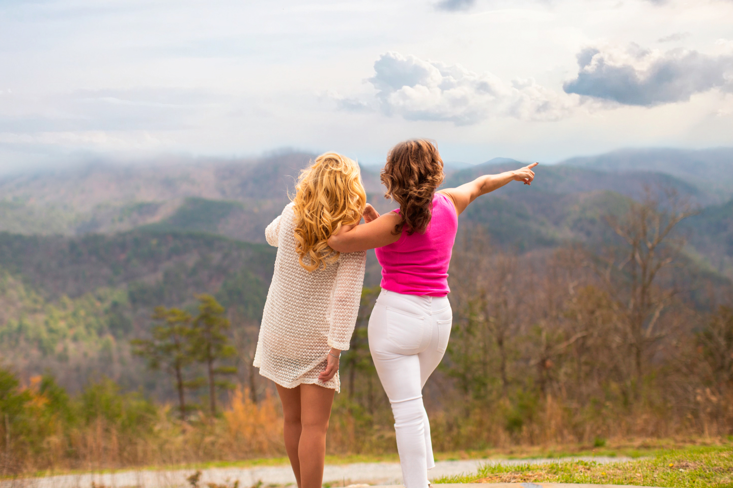 Tech Burnout, Hot Flashes, and Why Your Nervous System Is Asking for a Wellness Retreat thumbnail